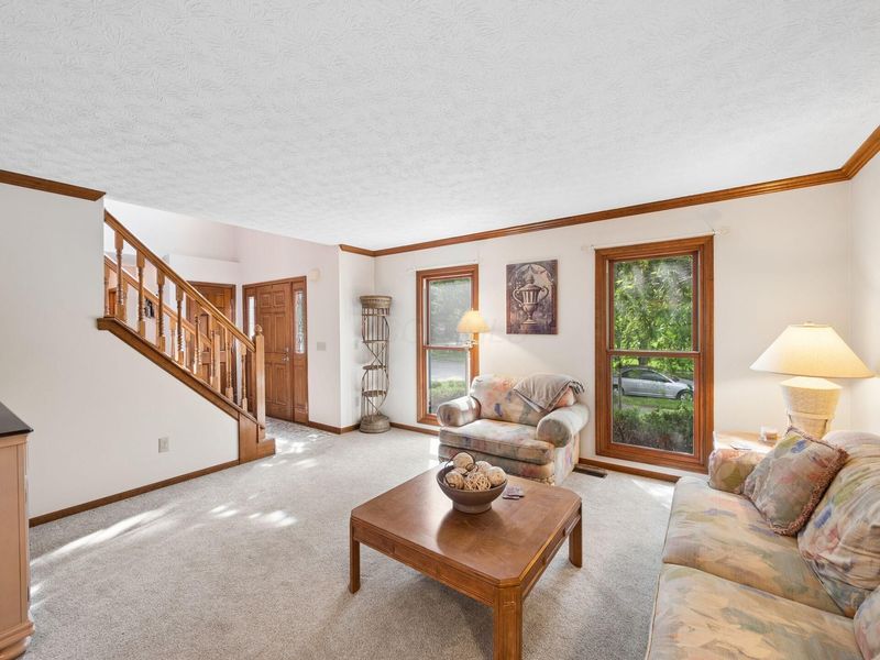 5856 Newbridge Drive, Dublin, OH 43017 Photo 7