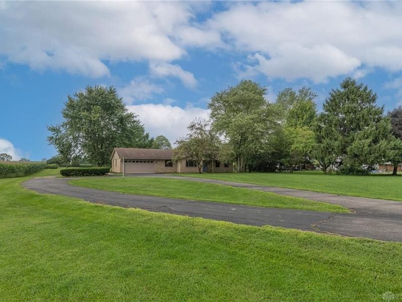 4845 Broadway Road, Springfield, OH 45502 Photo 3