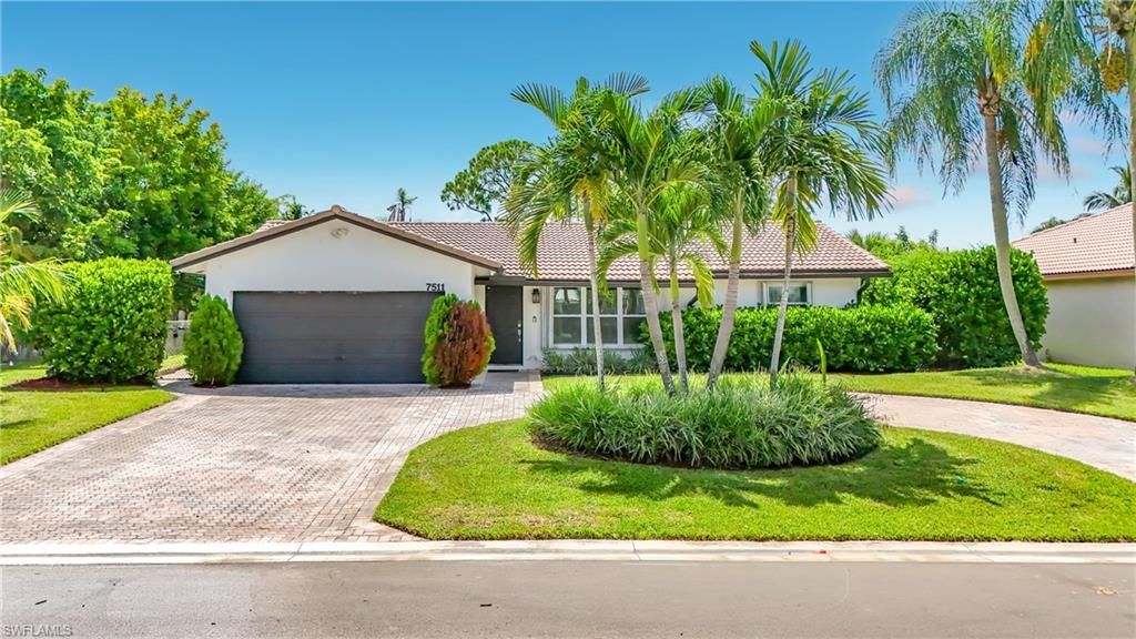 7511 42nd Dr Nw, Coral Springs, FL 33065 Photo