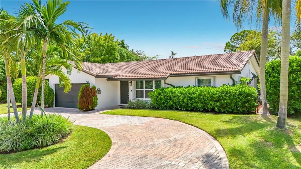 7511 42nd Dr Nw, Coral Springs, FL 33065 Photo