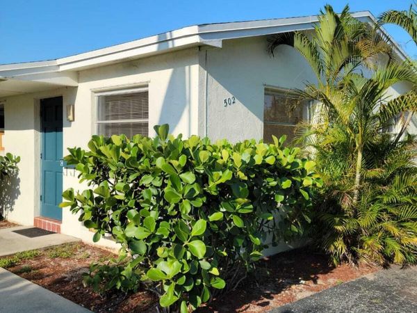 502 W BRANCH Street, Unit C, Lantana, FL 33462