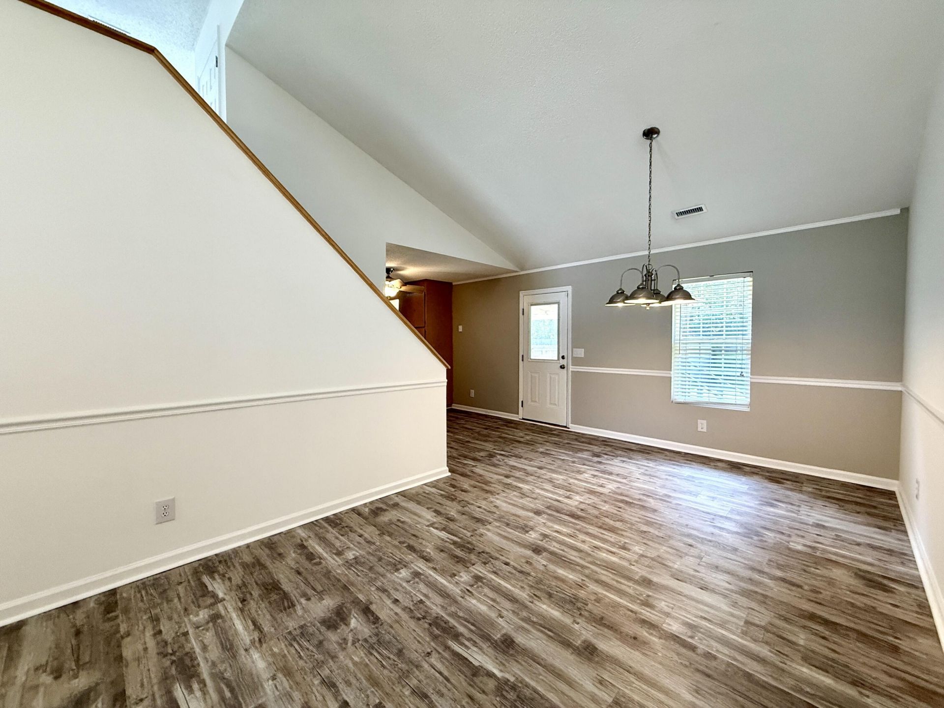 4248 Lavender Lane Photo 8
