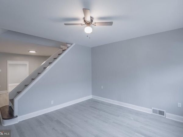 31 S SUSSEX STREET, GLOUCESTER CITY, NJ 08030