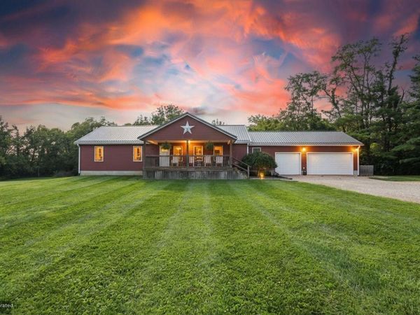 9133 Greeno Street SW, Stoutsville, OH 43154