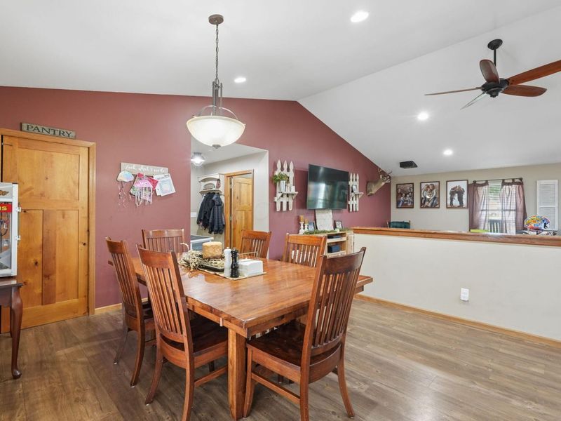 9133 Greeno Street SW, Stoutsville, OH 43154 Photo 11