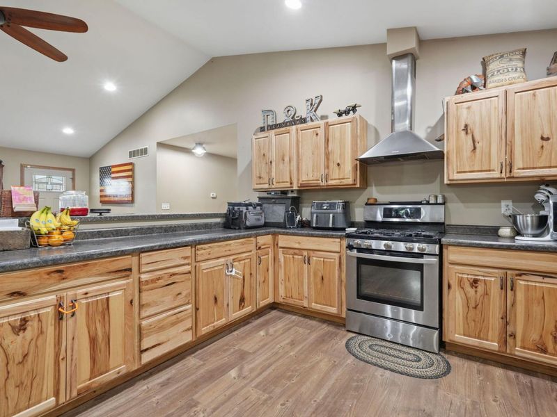 9133 Greeno Street SW, Stoutsville, OH 43154 Photo 13