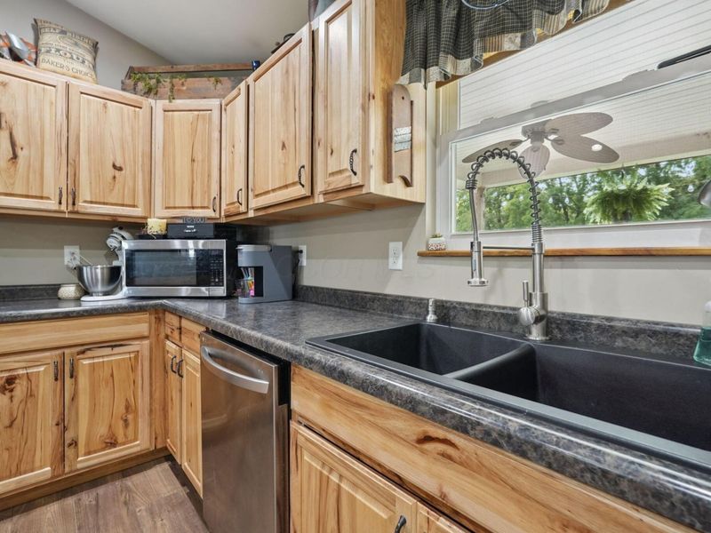 9133 Greeno Street SW, Stoutsville, OH 43154 Photo 16