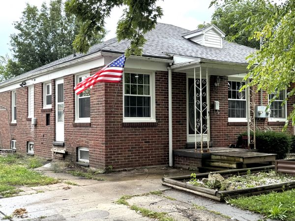 546 Northwestern Drive, Adrian, MI 49221