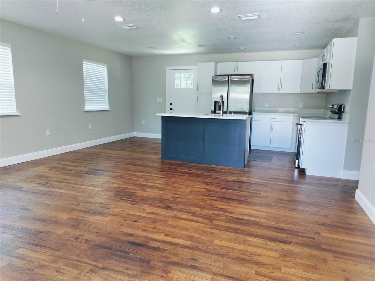25405 Colmar Avenue, Mount Plymouth, FL 32776 Photo