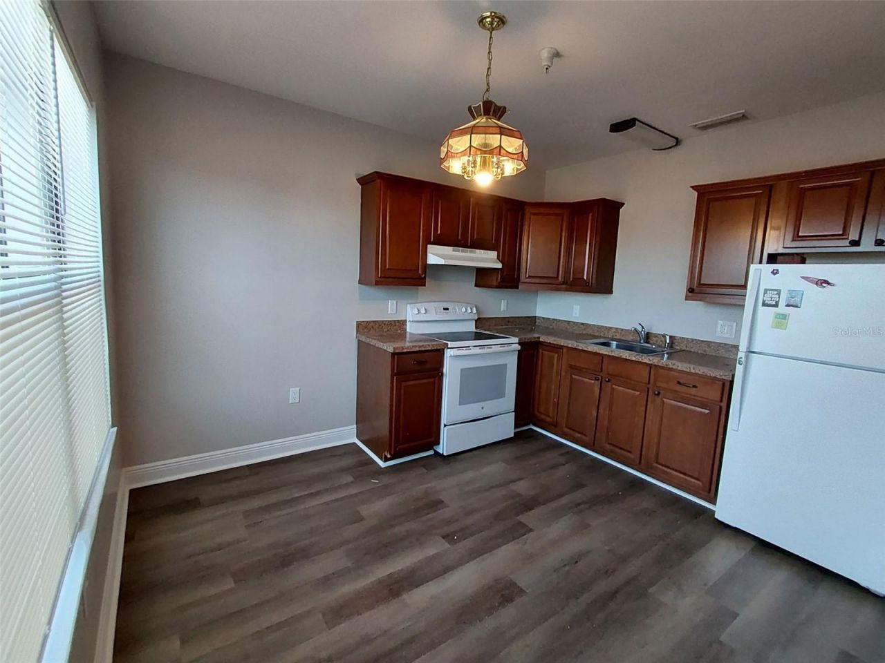80 N Central Avenue , Umatilla, FL 32784 Photo