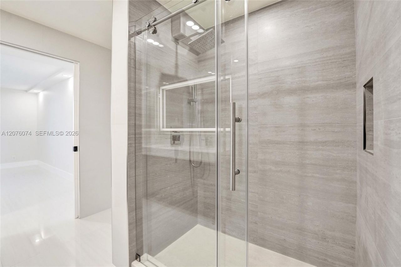 1400 S Ocean Dr , Unit 1205, Hollywood, FL 33019 Photo