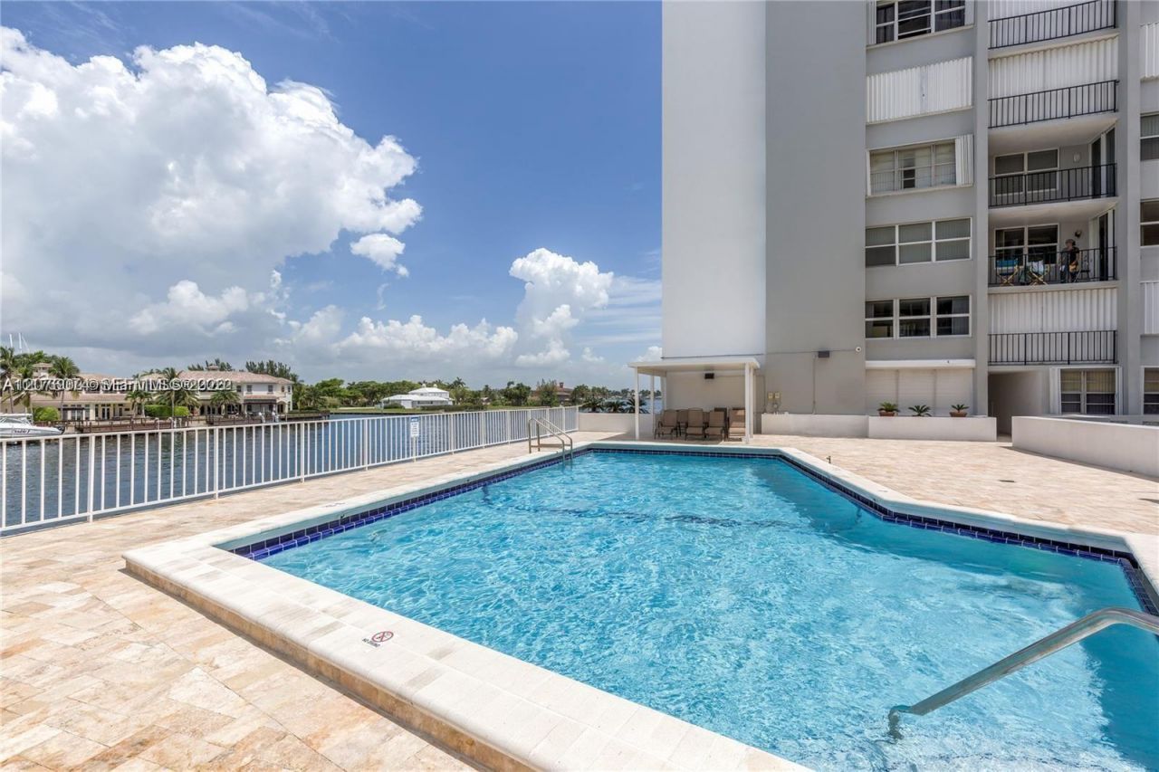 1400 S Ocean Dr , Unit 1205, Hollywood, FL 33019 Photo