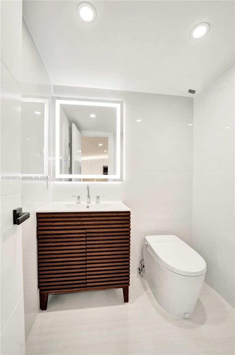 1400 S Ocean Dr , Unit 1205, Hollywood, FL 33019 Photo