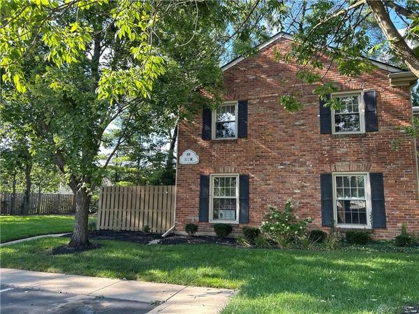 61 Winchester Place, Unit H, Centerville, OH 45458