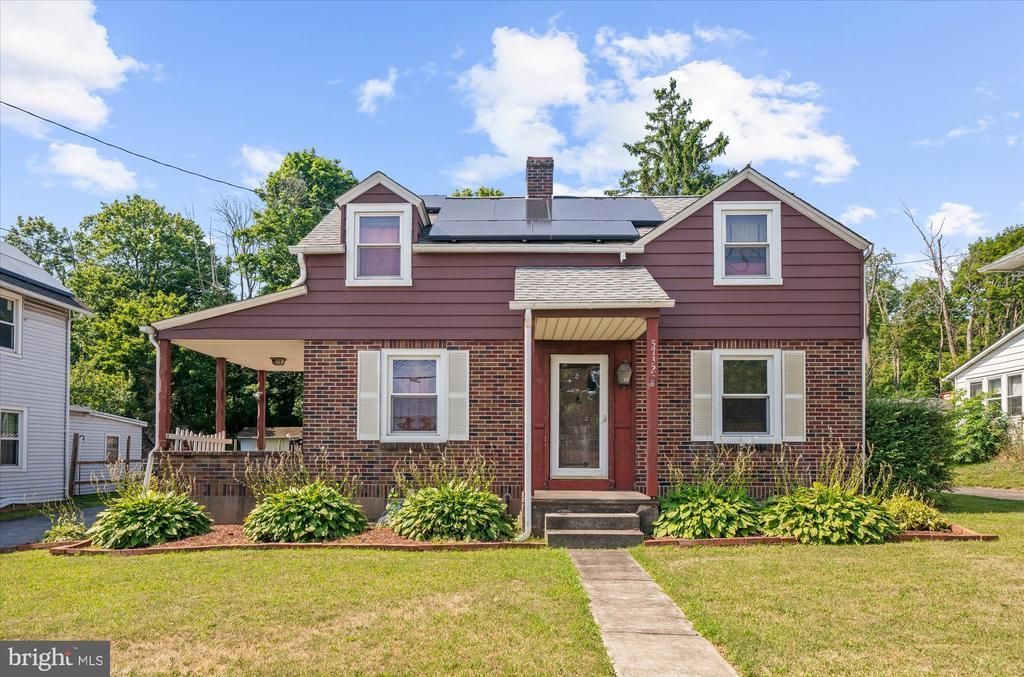 5732 MAIN STREET, CENTER, PA 18034