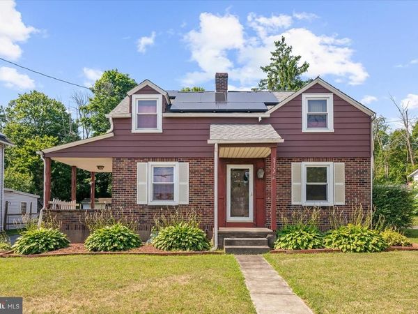 5732 MAIN STREET, CENTER, PA 18034