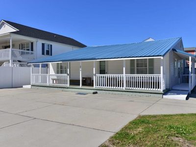 219 27th Ave. N, North Myrtle Beach, SC 29582