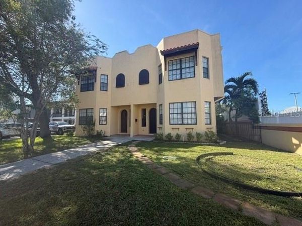 316 34TH AVENUE N, ST PETERSBURG, FL 33704