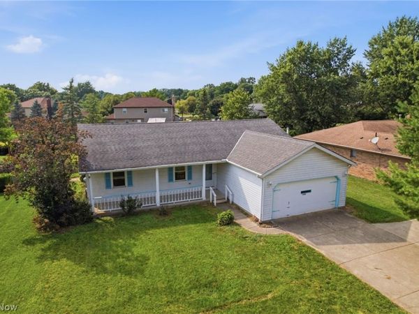 2980 Walter Road , Westlake, OH 44145