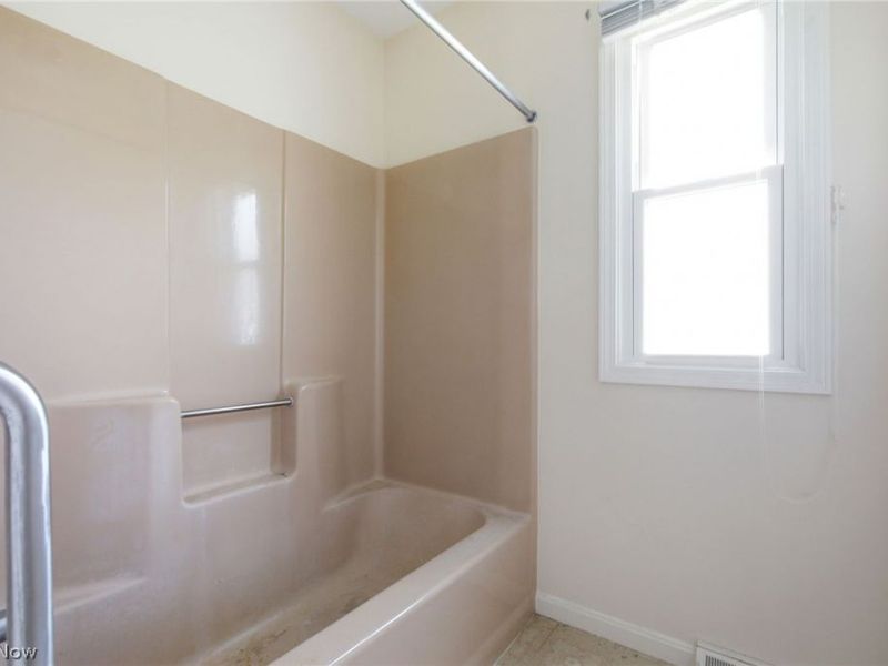 2980 Walter Road, Westlake, OH 44145 Photo 21