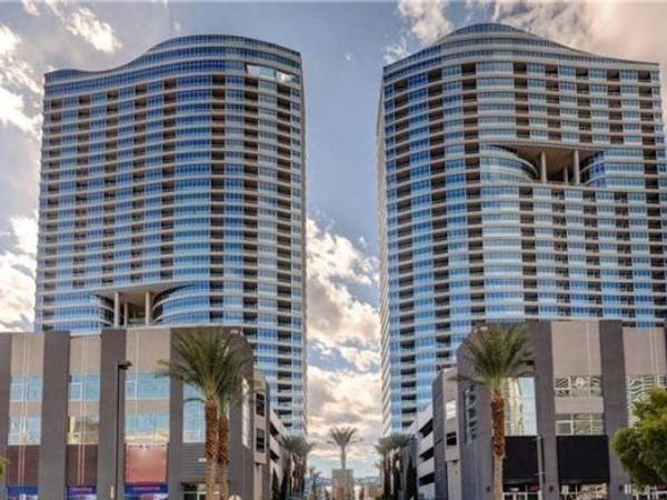 4525 Dean Martin Drive , Unit 402, Las Vegas, NV 89103