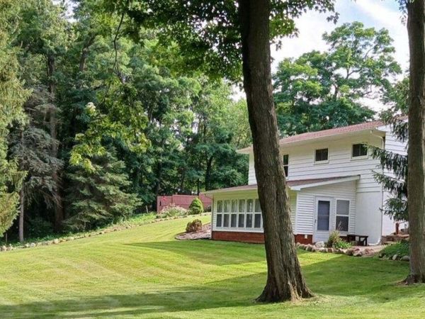 457 Hardwood Drive, Coldwater, MI 49036
