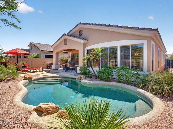 5016 E ROBIN Lane, Phoenix, AZ 85054