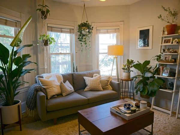 121 Albion St, Unit 2, Somerville, MA 02144