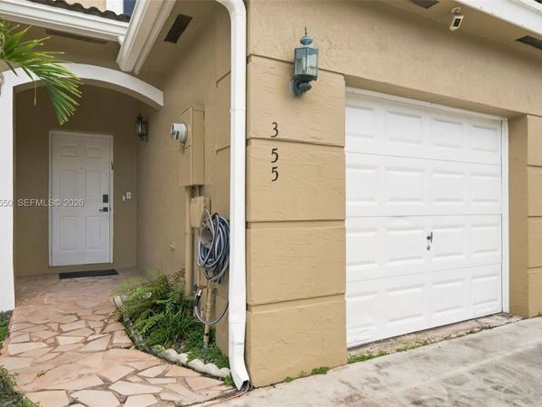355 SW 121st Ave , Unit 355, Pembroke Pines, FL 33025