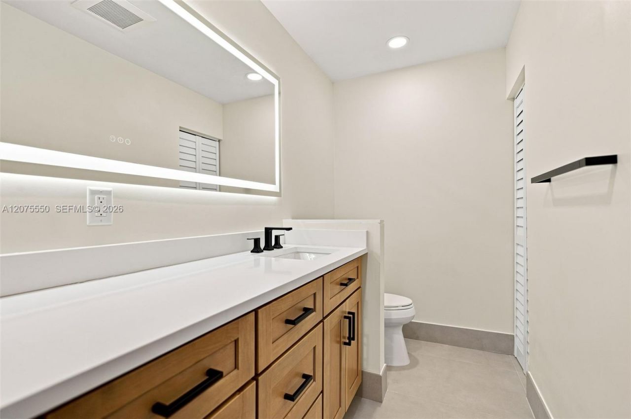 355 SW 121st Ave, Unit 355, Pembroke Pines, FL 33025 Photo