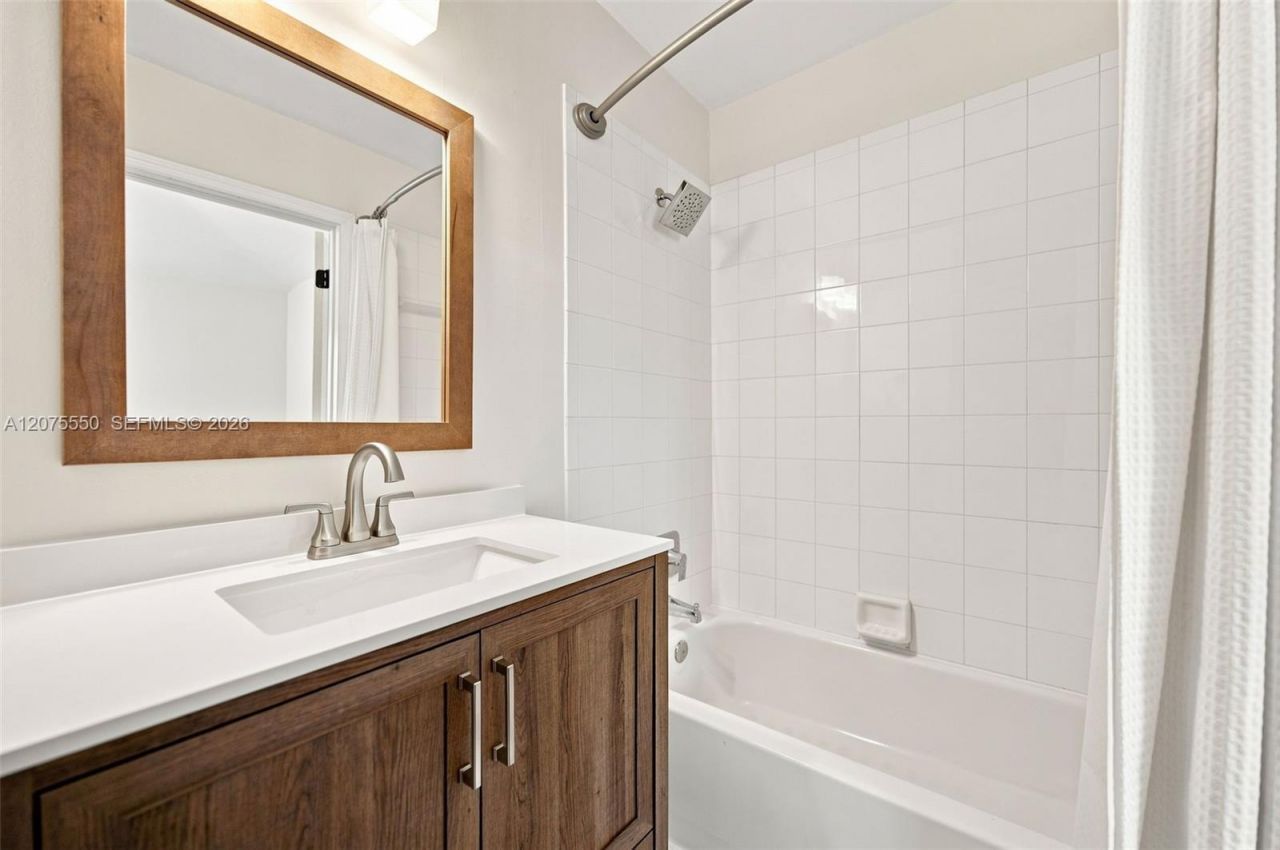 355 SW 121st Ave, Unit 355, Pembroke Pines, FL 33025 Photo