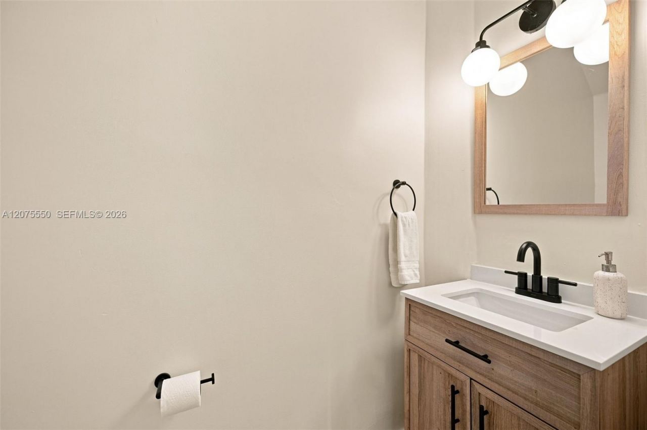 355 SW 121st Ave, Unit 355, Pembroke Pines, FL 33025 Photo