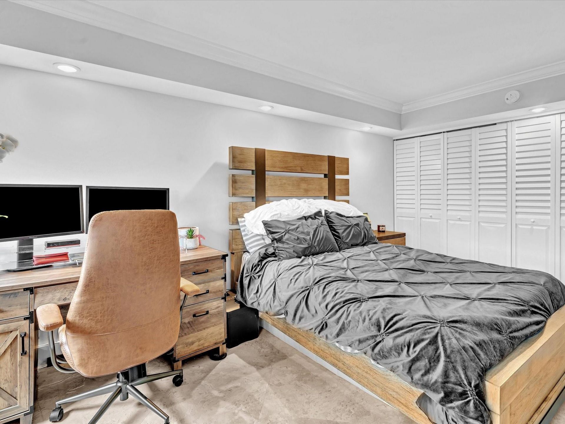 1150 Hillsboro Mile, Unit 509, Hillsboro Beach, FL 33062 Photo
