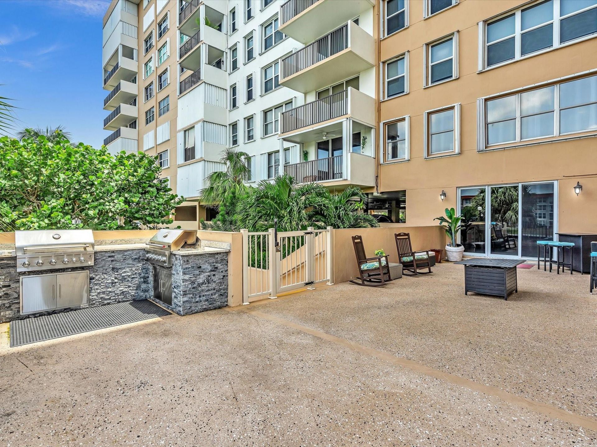 1150 Hillsboro Mile, Unit 509, Hillsboro Beach, FL 33062 Photo