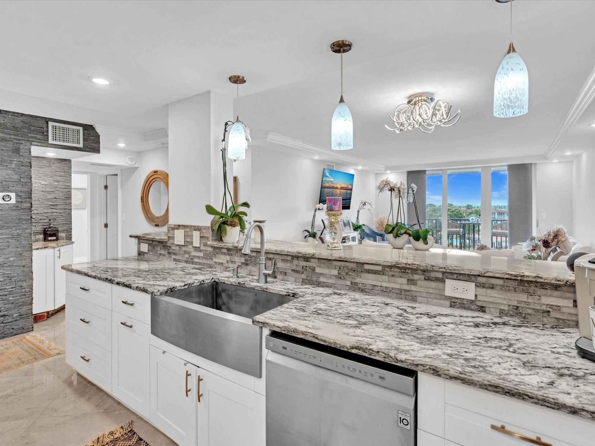 1150 Hillsboro Mile, Unit 509, Hillsboro Beach, FL 33062 Photo