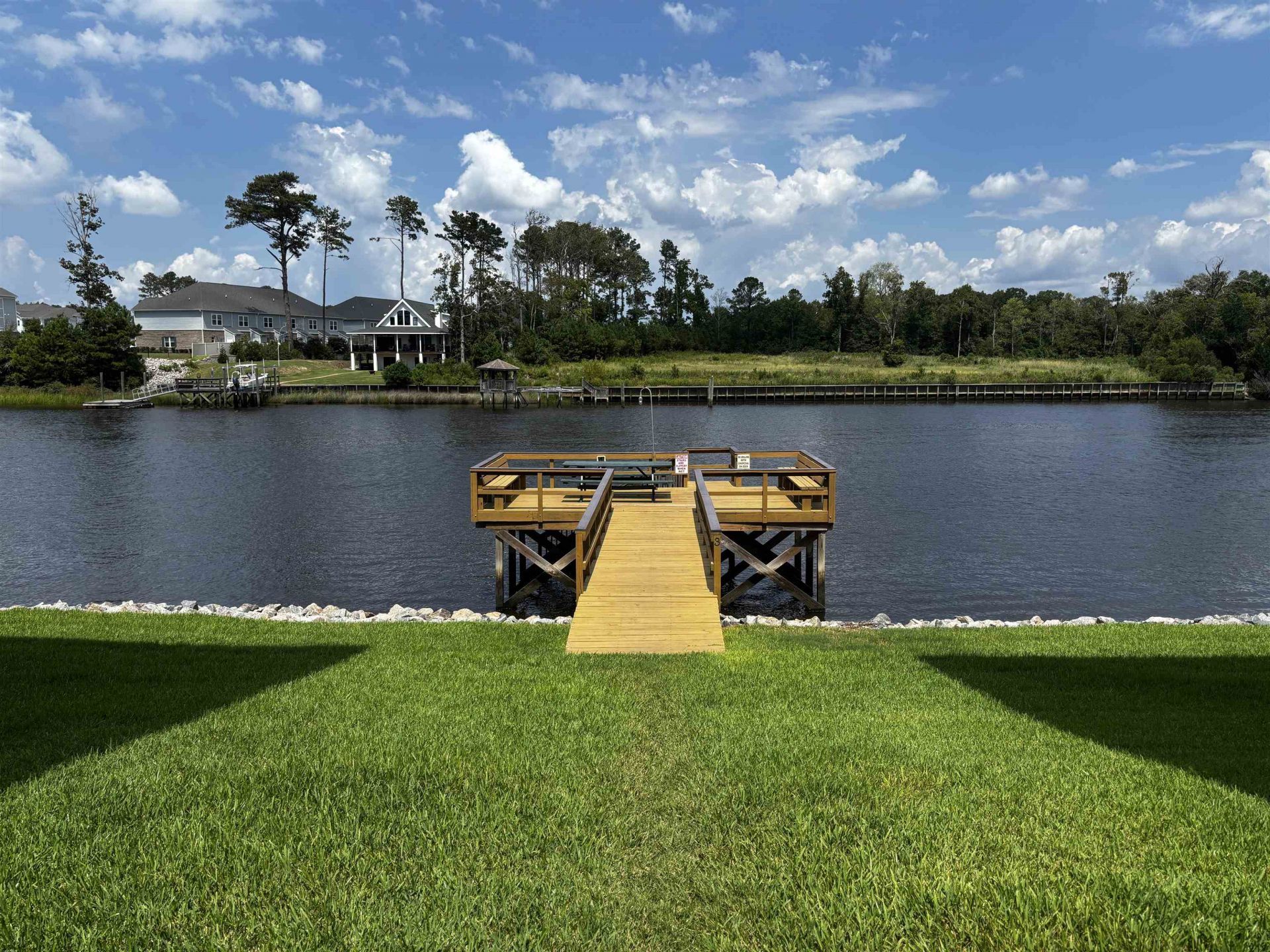 207 Landing Rd. Photo 21