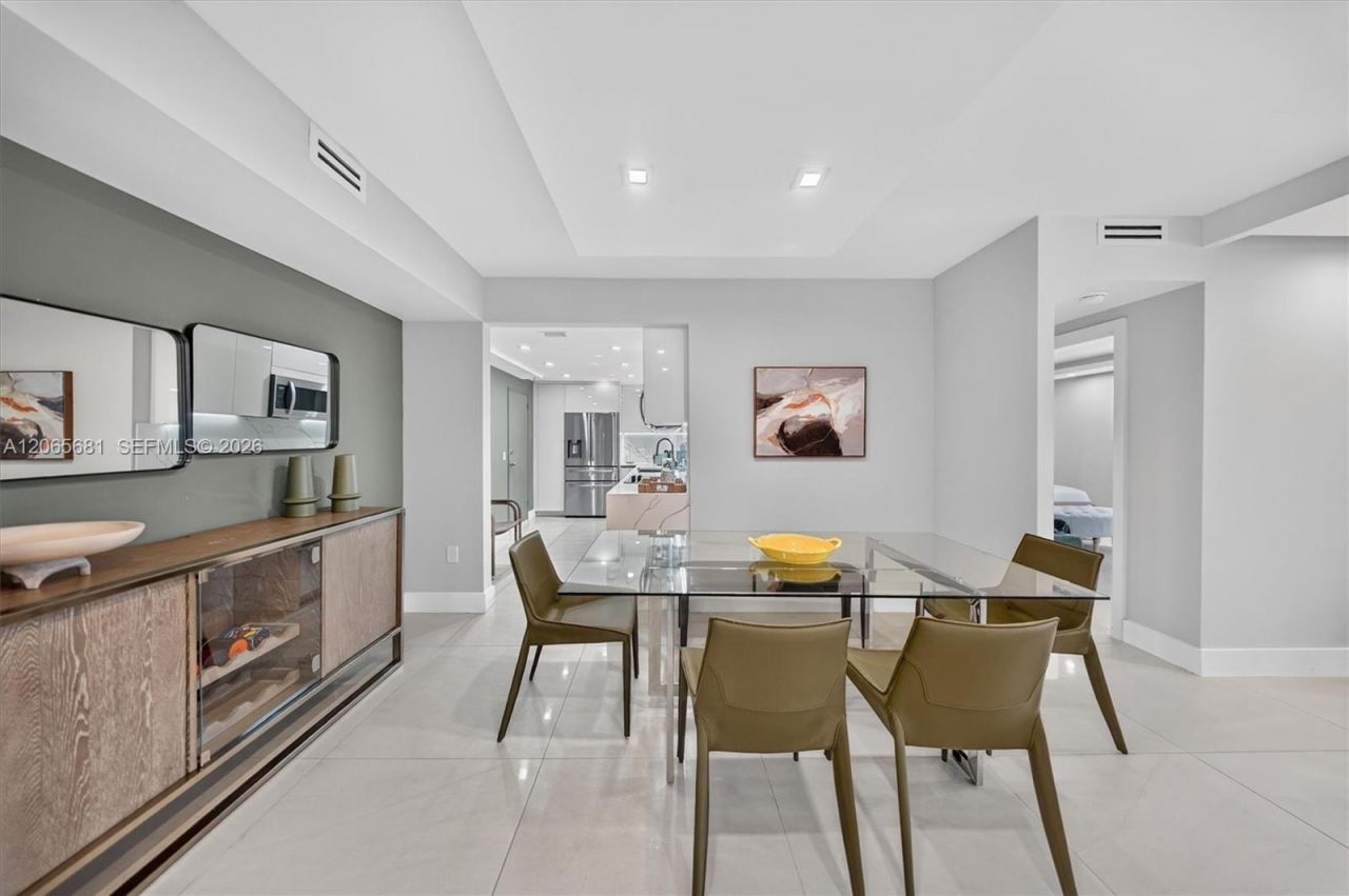 10185 Collins Ave , Unit 1223, Bal Harbour, FL 33154 Photo