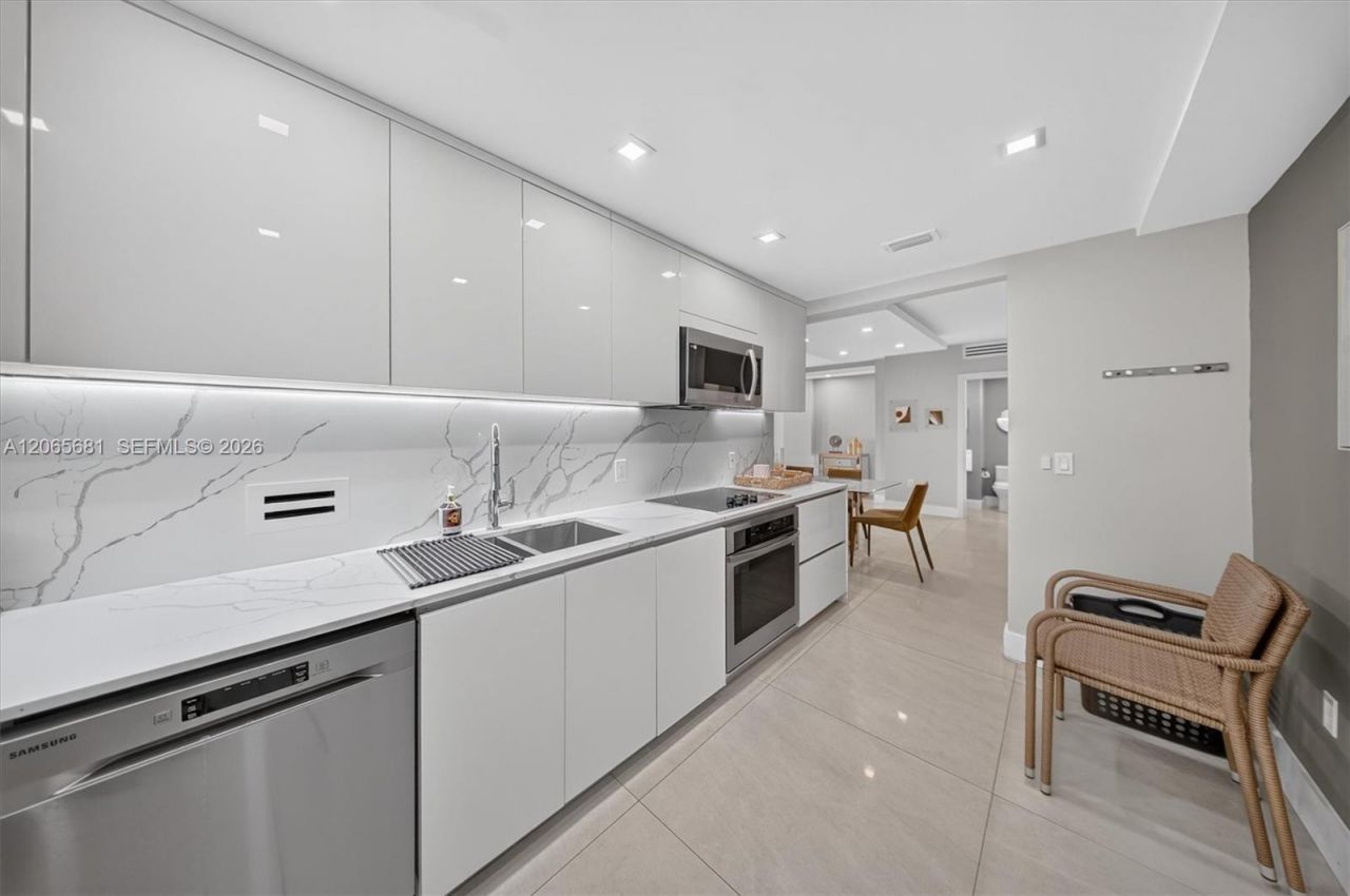 10185 Collins Ave , Unit 1223, Bal Harbour, FL 33154 Photo
