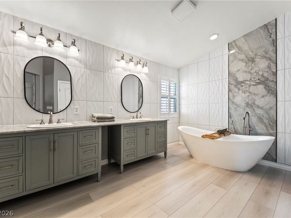 10227 Dove Row Avenue , Las Vegas, NV 89166