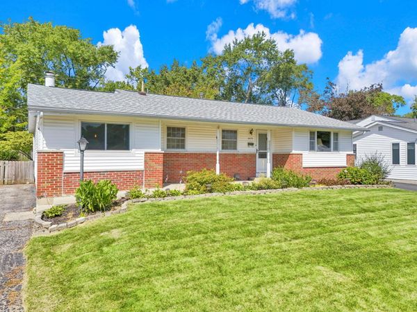 6075 Burnley Square E, Columbus, OH 43229