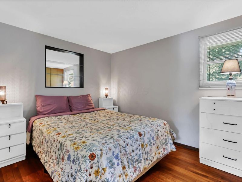 6075 Burnley Square E, Columbus, OH 43229 Photo 22
