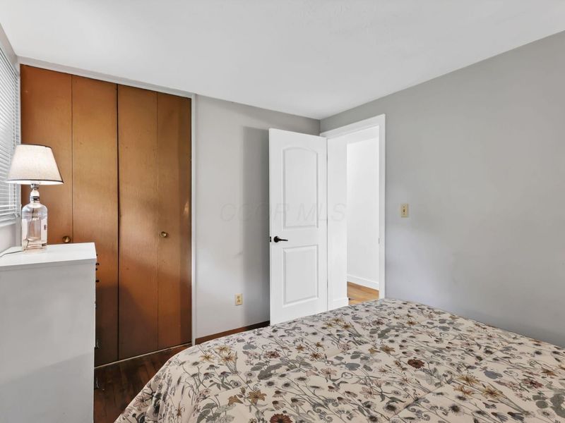 6075 Burnley Square E, Columbus, OH 43229 Photo 23