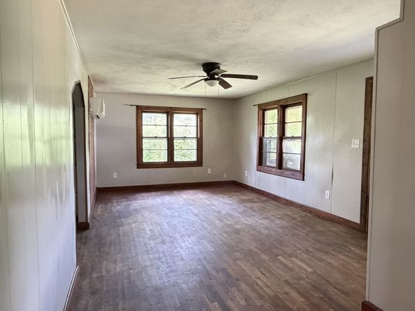 1080 Summertown Hwy , Hohenwald, TN 38462