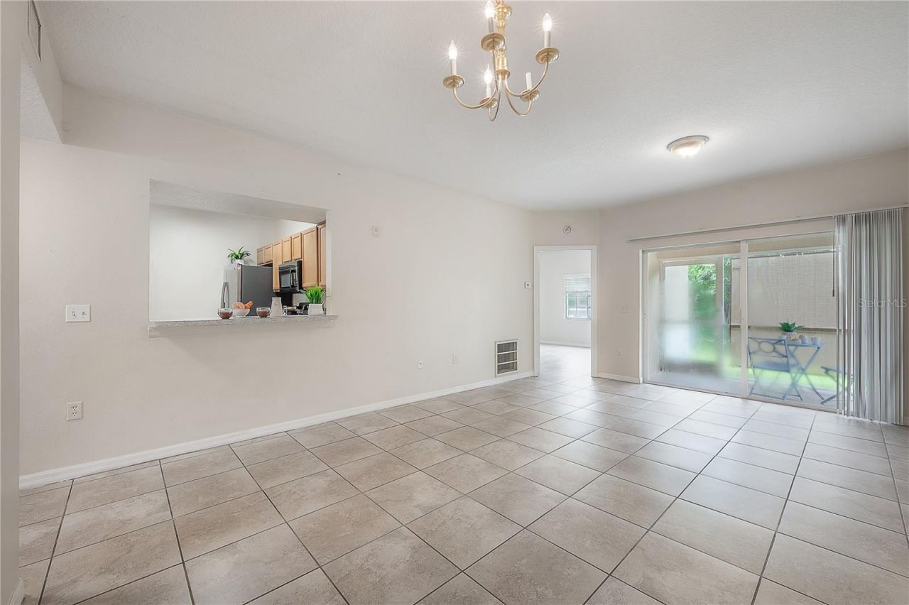9619 Lakedale Way , Unit 102, Riverview, FL 33578 Photo