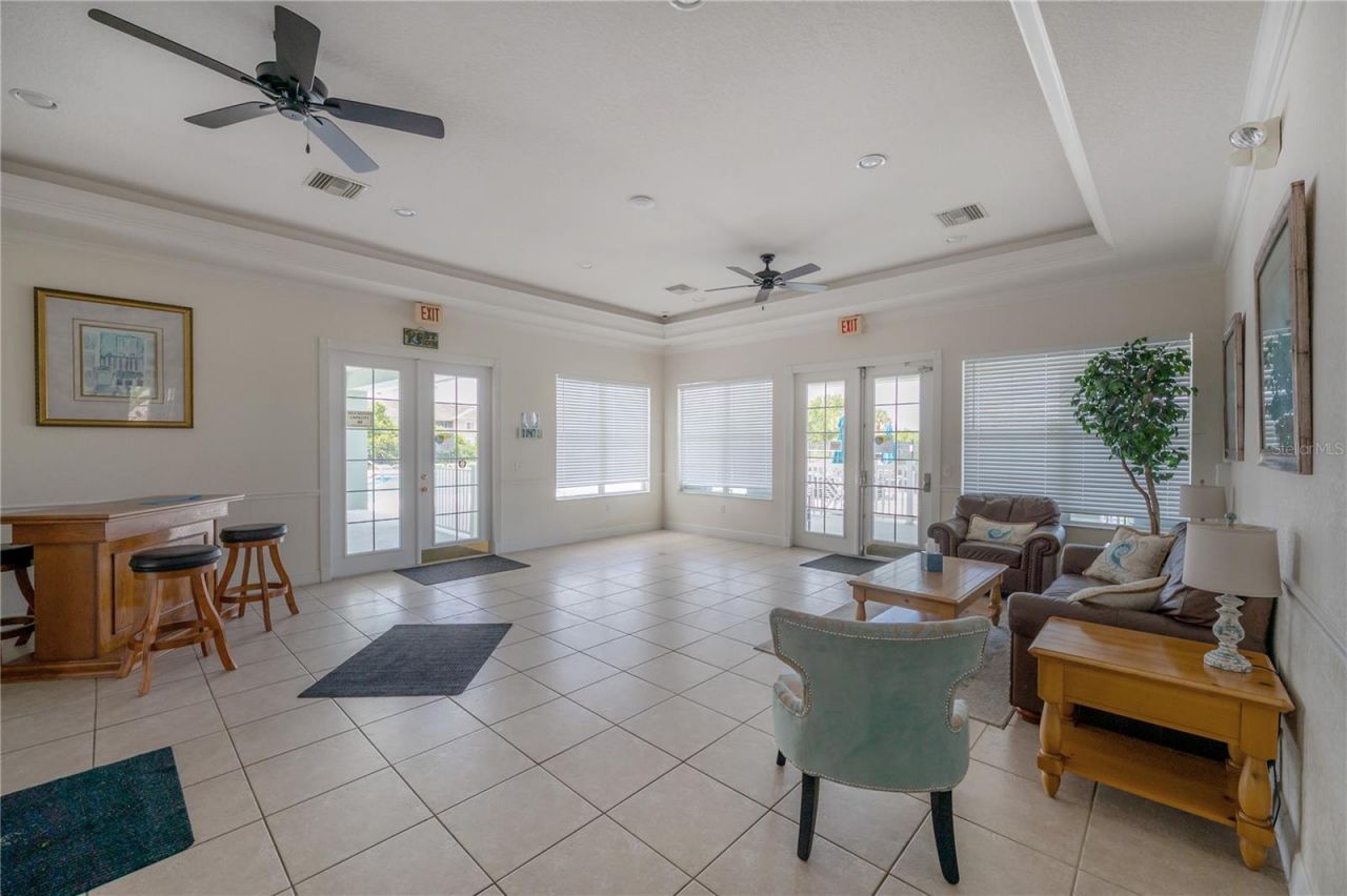 9619 Lakedale Way , Unit 102, Riverview, FL 33578 Photo