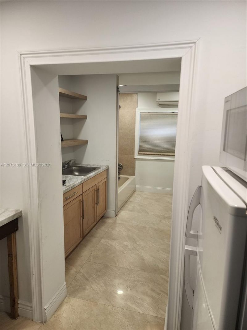Please Call For Address, North Miami, FL 33168 Photo