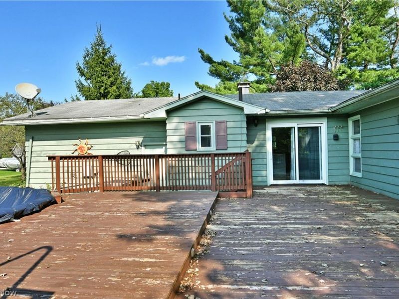 6681 Lakeview Drive, Kinsman, OH 44428 Photo 4