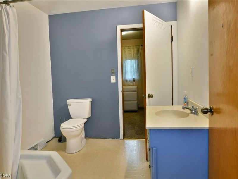 6681 Lakeview Drive, Kinsman, OH 44428 Photo 42