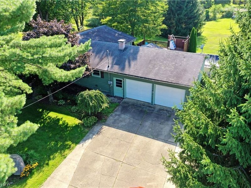 6681 Lakeview Drive, Kinsman, OH 44428 Photo 5