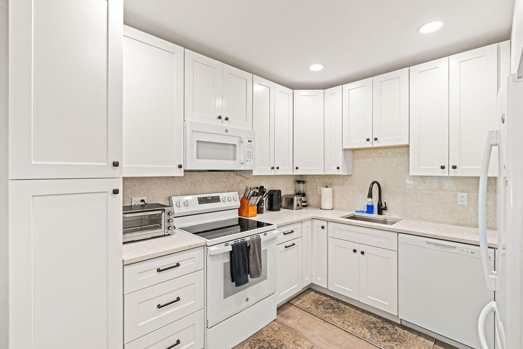 916 W Duval Street, Lantana, FL 33462 Photo